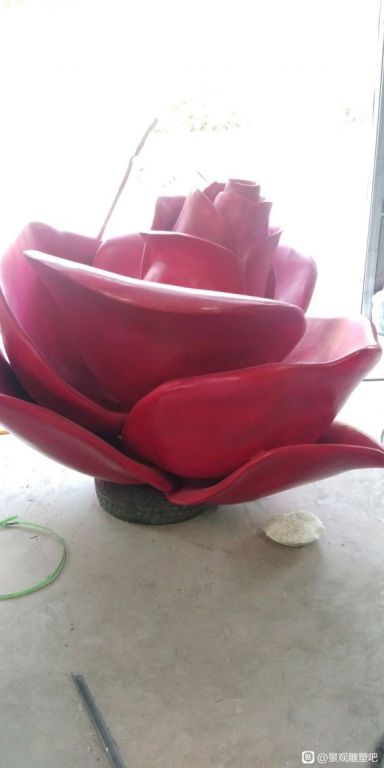 不锈钢花玫瑰花雕塑