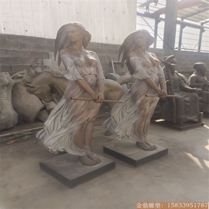 风一样的女人铜雕塑 美女铜雕塑 (2)